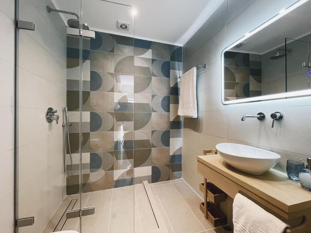 Apartment Urban Hive Chania, Your Basecamp - Fiber Wifi