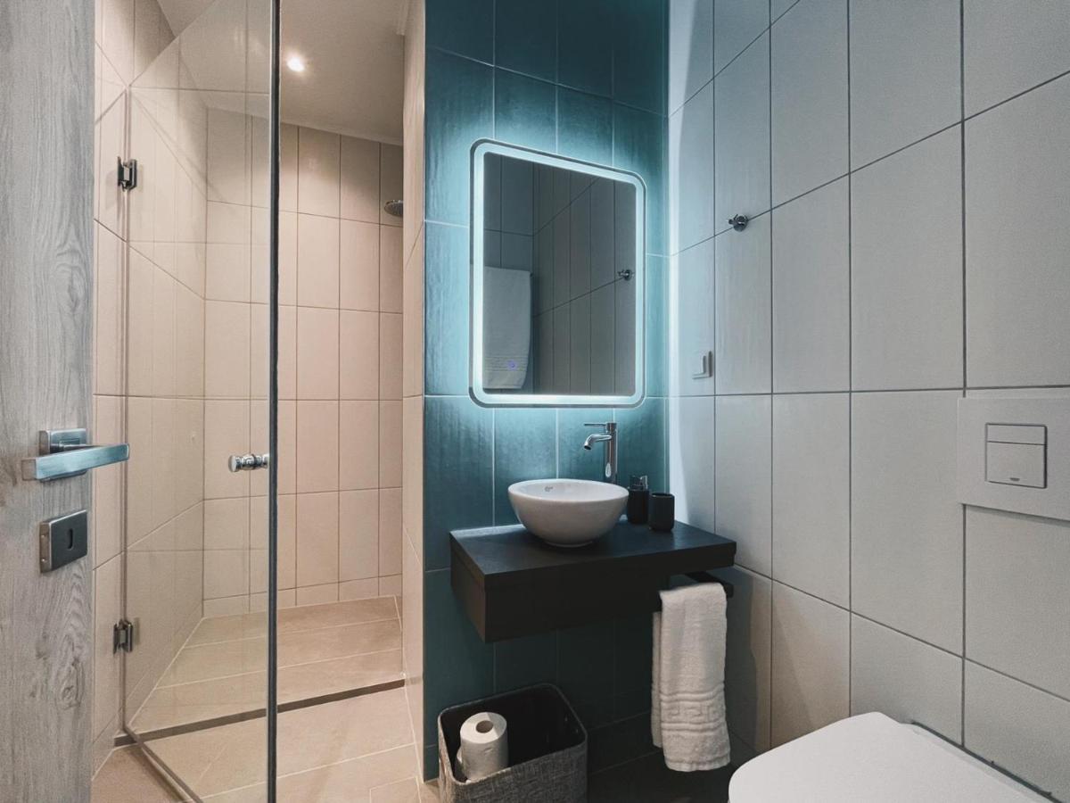Apartment Urban Hive Chania, Your Basecamp - Fiber Wifi *